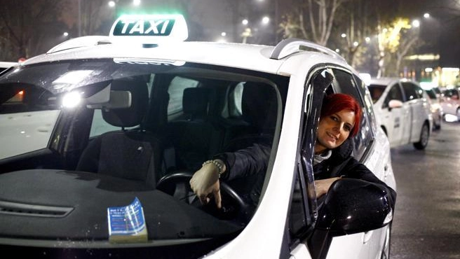 Pisa turistica vista dal taxi: ne parliamo con. Claudio Sbrana (Foto sotto) Pisa turistica vista dal taxi: ne parliamo con. Claudio Sbrana (Foto sotto)