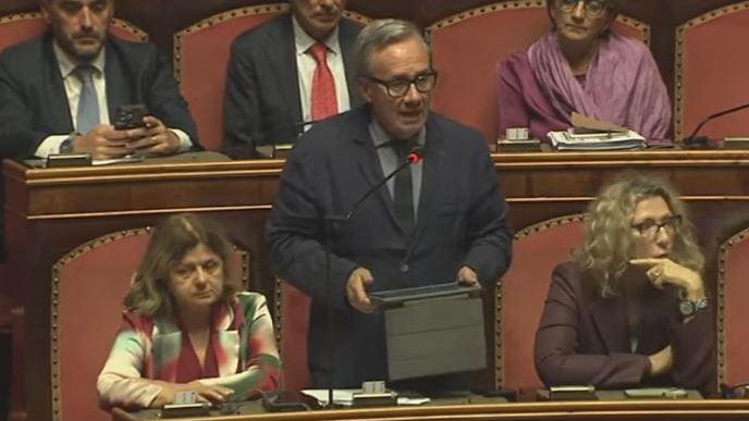 https://www.lanazione.it/image-service/view/acePublic/alias/contentid/NWVhNDc4ZDEtNmM3OC00/0/laura-santi-e-la-battaglia-sul-fine-vita-la-sua-lettera-irrompe-in-senato.jpeg?f=16:9&w=1200&h=630