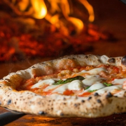 Firenze, a tavola con la Lilt al Galluzzo per sostenere l’assistenza ai malati oncologici