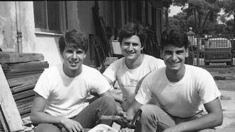 Pierfrancesco Ferrucci, il medico che nel 1984 ingannò da Livorno, con due amici il mondo dell’arte intero Pierfrancesco Ferrucci, il medico che nel 1984 ingannò da Livorno, con due amici il mondo dell’arte intero