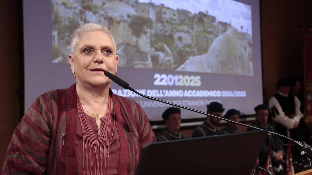 Il messaggio di Suad Amiry, che a ottobre riceverà la laurea ad honorem . Il messaggio di Suad Amiry, che a ottobre riceverà la laurea ad honorem .