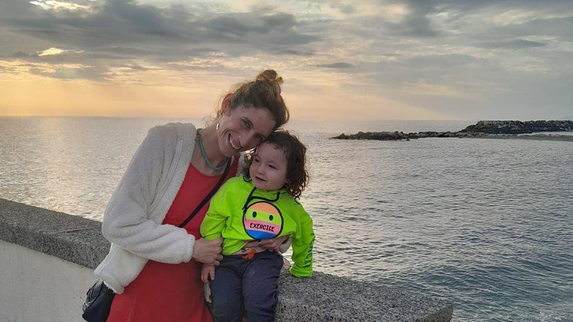 Strage della famiglia in autostrada. Morta anche la mamma di Summer: "I suoi organi saranno donati" Strage della famiglia in autostrada. Morta anche la mamma di Summer: "I suoi organi saranno donati"