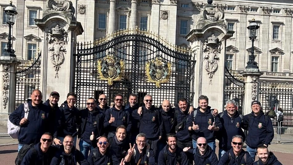 Foto di rito a Buckingham Palace Foto di rito a Buckingham Palace