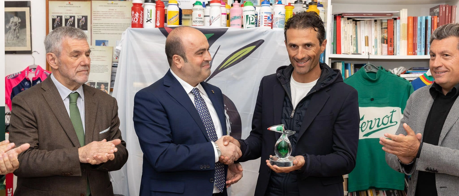 Durante l’incontro, il presidente delle città dell’olio Michele Sonnessa e il Coordinatore regionale delle Città dell’Olio della Toscana hanno lanciato il progetto GirOlio d’Italia