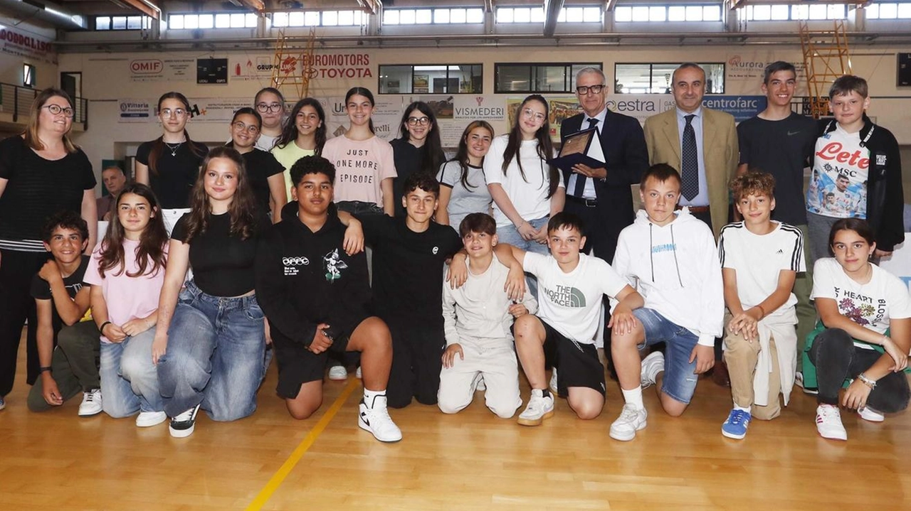 PREMIO LEGALITA’-UFFICI GIUDIZIARI Istituto ’Virgilio’ Acquaviva di Montepulciano PREMIO LEGALITA’-UFFICI GIUDIZIARI Istituto ’Virgilio’ Acquaviva di Montepulciano