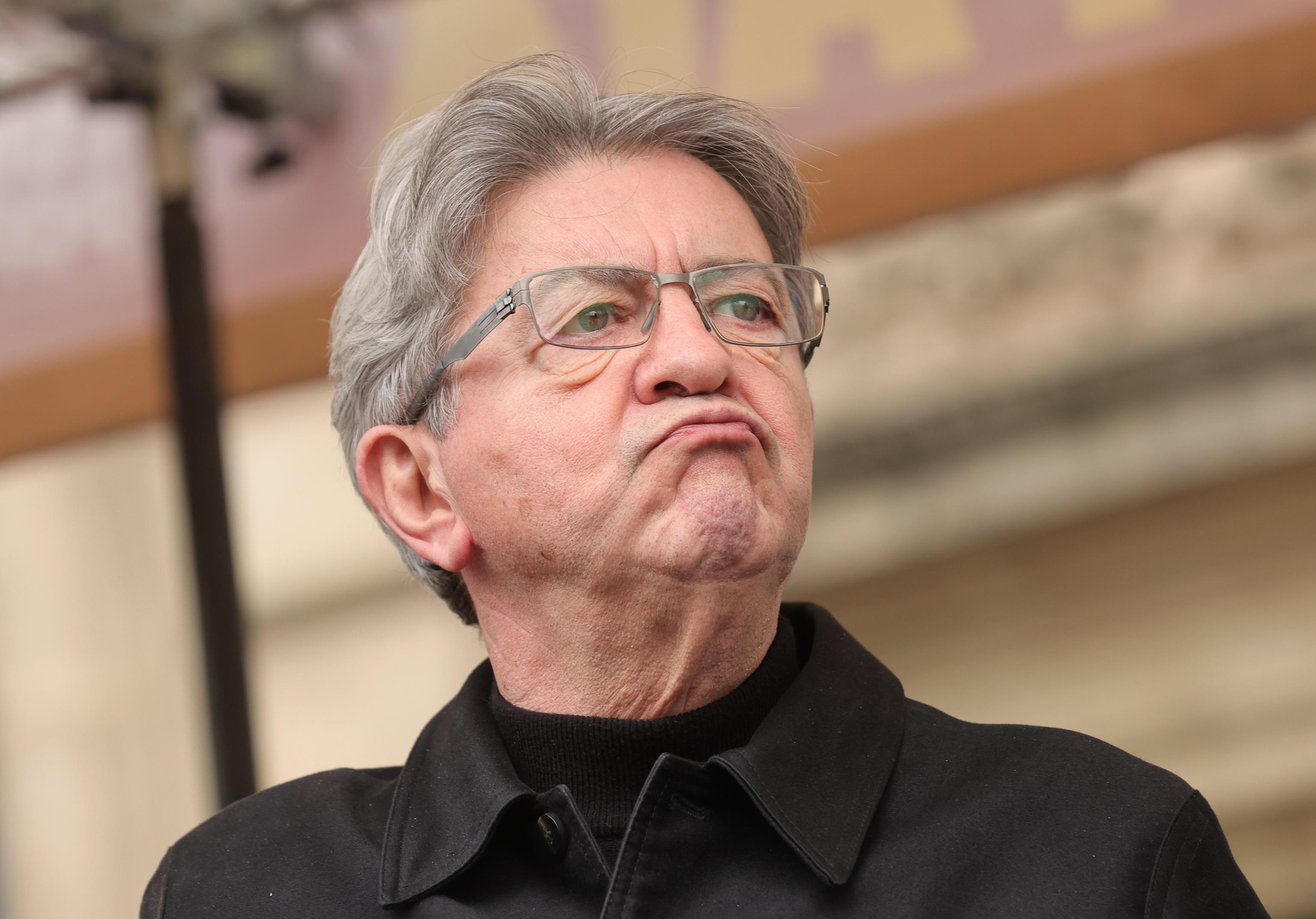 Gkn visita da Lanazione.it ex gkn visita di melenchon porto la mia solidarietà esemplare la resistenza dei lavoratori