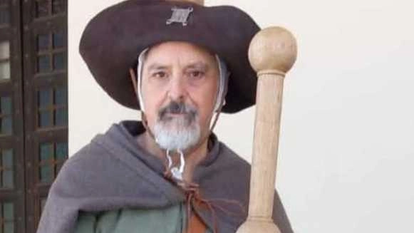 Andrea Guerzoni per decenni presidente dell’associazione I Cavalieri del Tau che ora termina la sua attività