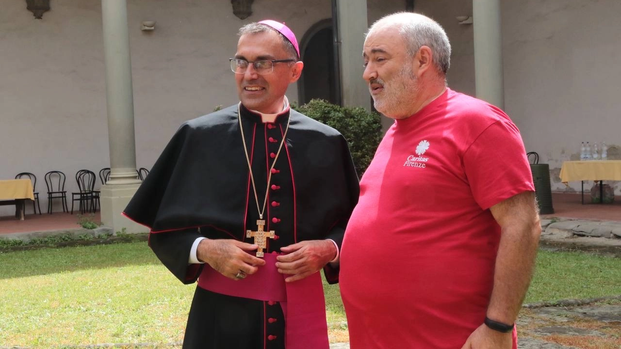 Monsignor Gambelli con Marzio Mori (New Press Photo) Monsignor Gambelli con Marzio Mori (New Press Photo)