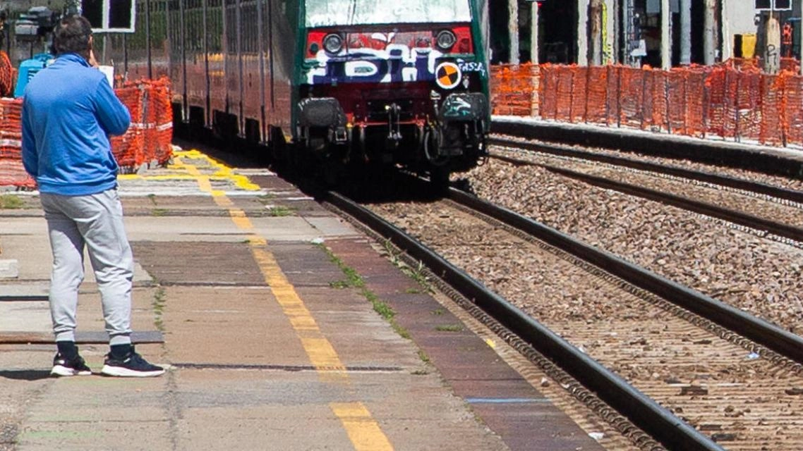 Un treno Un treno