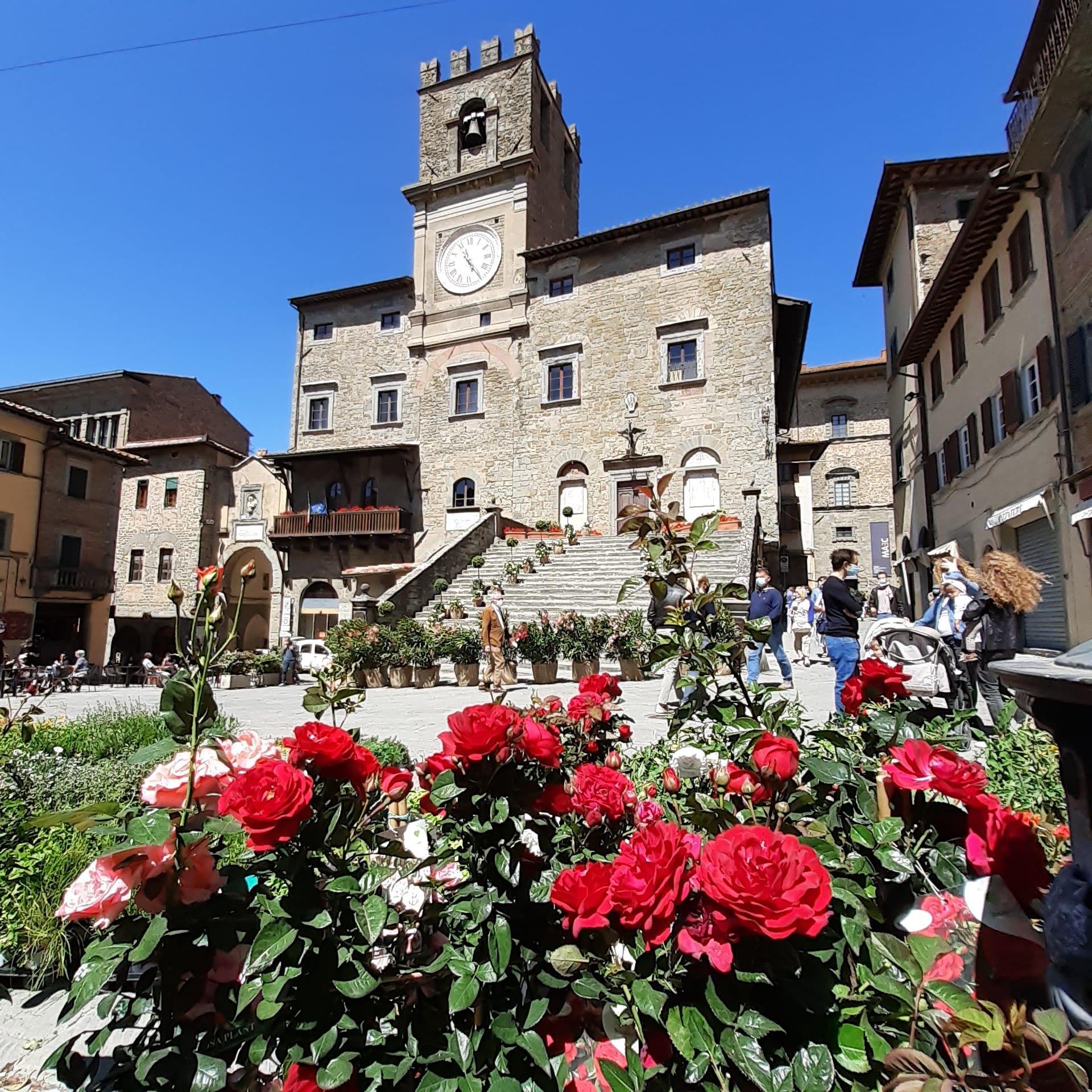 Cortona, maggio si apre con un successo per Cortona in Fiore Cortona, maggio si apre con un successo per Cortona in Fiore