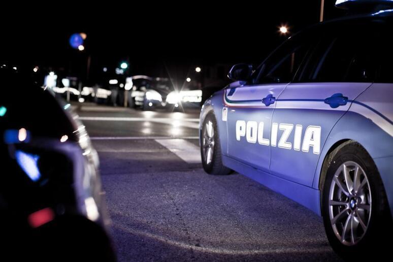 schianta bici elettrica contro