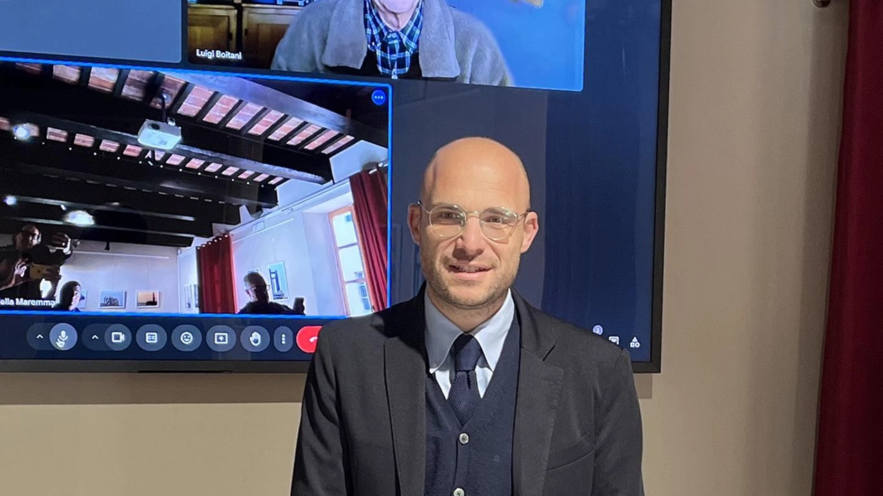Simone Rusci, presidente del Parco regionale della Maremma, ha presentato il ciclo di tre incontri che avranno ad oggetto il lupo e gli stereotipi da combattere Simone Rusci, presidente del Parco regionale della Maremma, ha presentato il ciclo di tre incontri che avranno ad oggetto il lupo e gli stereotipi da combattere