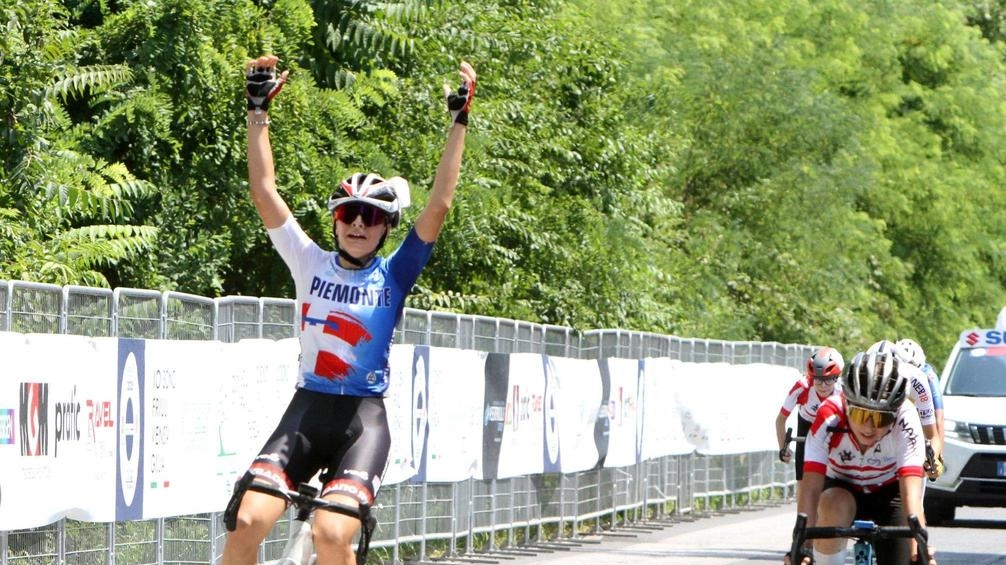 Ciclismo. Olivia Giovannetti sfiora la maglia tricolore. Argento per l’esordiente del Team Luperini
