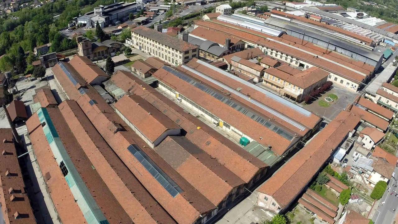 Nuovo incontro tra i sindacati e la dirigenza di Kme, cone le due parti che hanno discusso anche delle difficoltà produttive (Foto Borghesi) Nuovo incontro tra i sindacati e la dirigenza di Kme, cone le due parti che hanno discusso anche delle difficoltà produttive (Foto Borghesi)