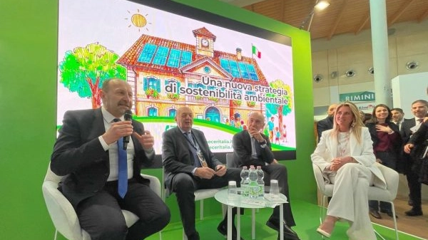 Gli interventi all'evento di Rimini Gli interventi all'evento di Rimini