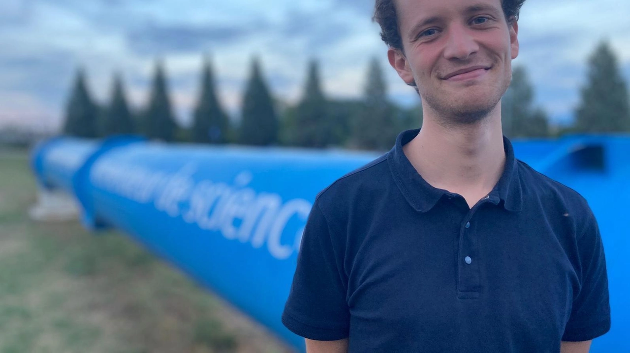 Lorenzo Borella, ex studente del Parentucelli-Arzelà Lorenzo Borella, ex studente del Parentucelli-Arzelà