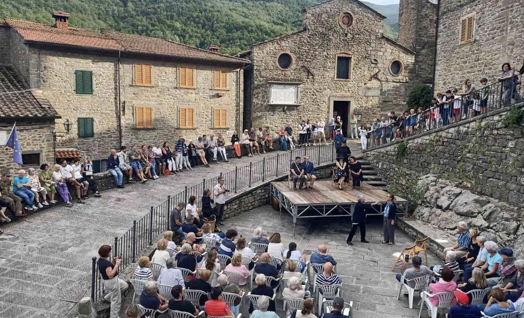 “Homo Faber”: uno spettacolo di comunità sulla storia di Raggiolo