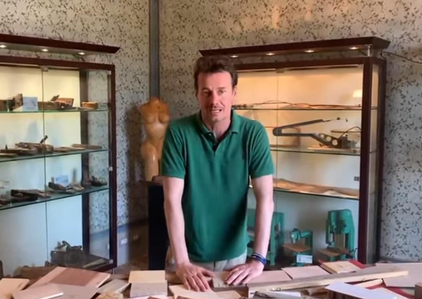 https://www.lanazione.it/image-service/view/acePublic/alias/contentid/NjAyYWU0NWMtMjdmNC00/0/il-museo-del-legno-riapre-a-villa-elisa.jpeg