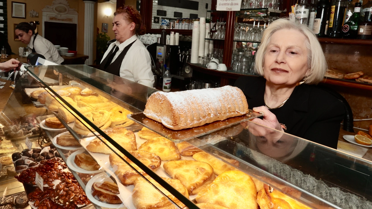 Andreina Mancini, il volto familiare che ha addolcito le giornate di San Lorenzo con i suoi dolci, ma soprattutto con la sua presenza Andreina Mancini, il volto familiare che ha addolcito le giornate di San Lorenzo con i suoi dolci, ma soprattutto con la sua presenza