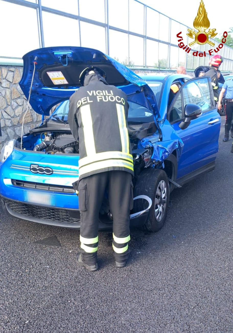 incidente stradale tra 6 auto traffico congestionato sul raccordo terni oste da Lanazione.it incidente stradale tra 6 auto traffico congestionato sul raccordo terni oste