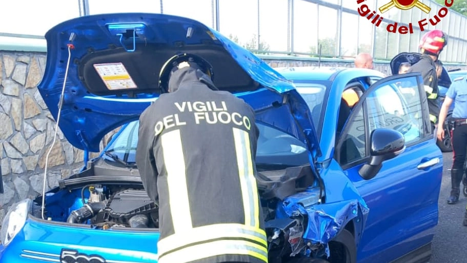 Incidente lungo il raccordo Orte-Terni: sei feriti Incidente lungo il raccordo Orte-Terni: sei feriti