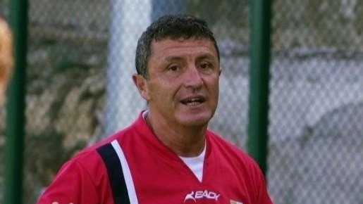 L’allenatore gialloblù richiama la squadra per l’eliminazione dalla Coppa Italia L’allenatore gialloblù richiama la squadra per l’eliminazione dalla Coppa Italia