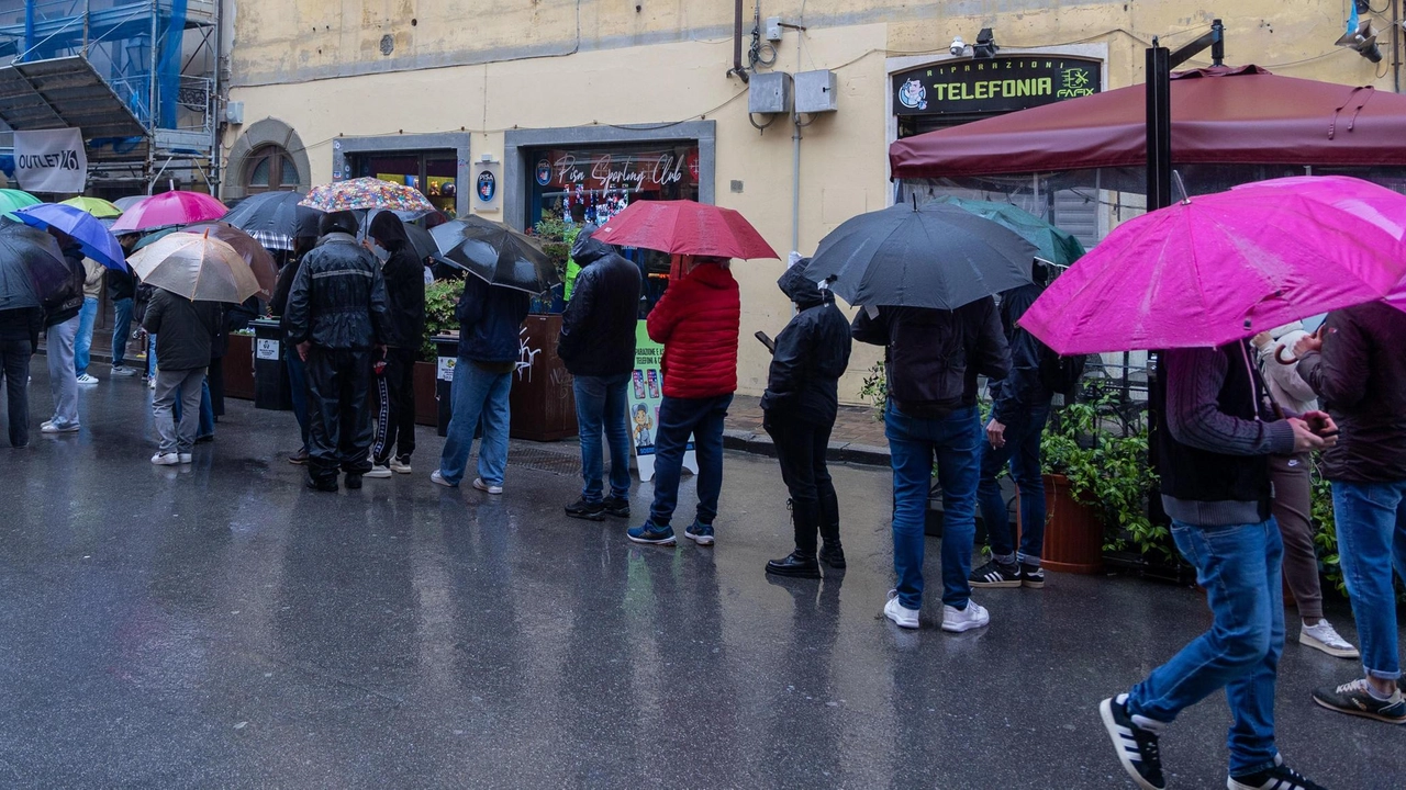 Aperta la prevendita per la partita di Pasquetta contro la Cremonese: rimasti gli ultimissimi tagliandi. La gioia di chi sfida il maltempo: "Per me questa squadra è una questione di famiglia. Ci saremo tutti".