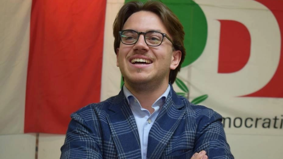 Nicola Rombi viene difeso dalla segreteria del Pd dopo i recenti attacchi di Fratelli d’Italia che ne chiedeva le dimissioni Nicola Rombi viene difeso dalla segreteria del Pd dopo i recenti attacchi di Fratelli d’Italia che ne chiedeva le dimissioni