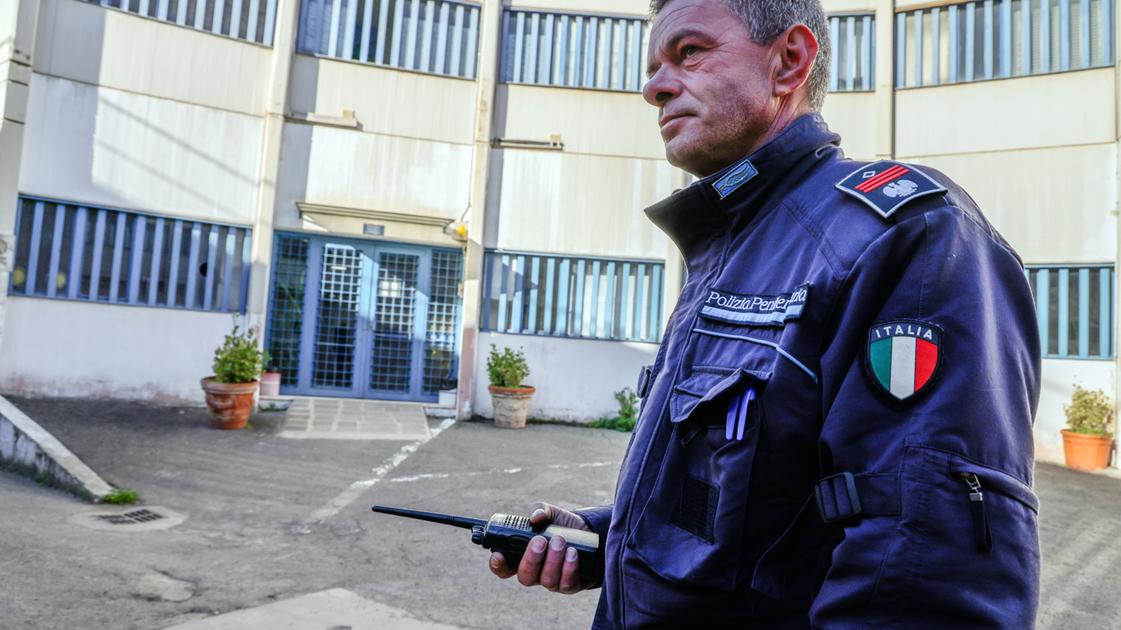 Arrestato per errore, resta in carcere otto mesi. Ma il rapinatore era un altro Arrestato per errore, resta in carcere otto mesi. Ma il rapinatore era un altro