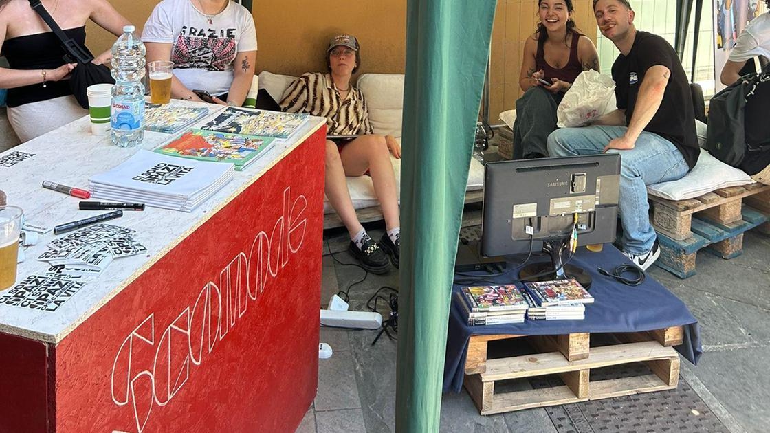 https://www.lanazione.it/image-service/view/acePublic/alias/contentid/NjE2NTY1ZmQtNjJmMi00/0/la-gen-zone-al-beat-i-ragazzi-di-scomodo-disegnano-nuovi-orizzonti.jpeg?f=16:9&w=1200&h=630