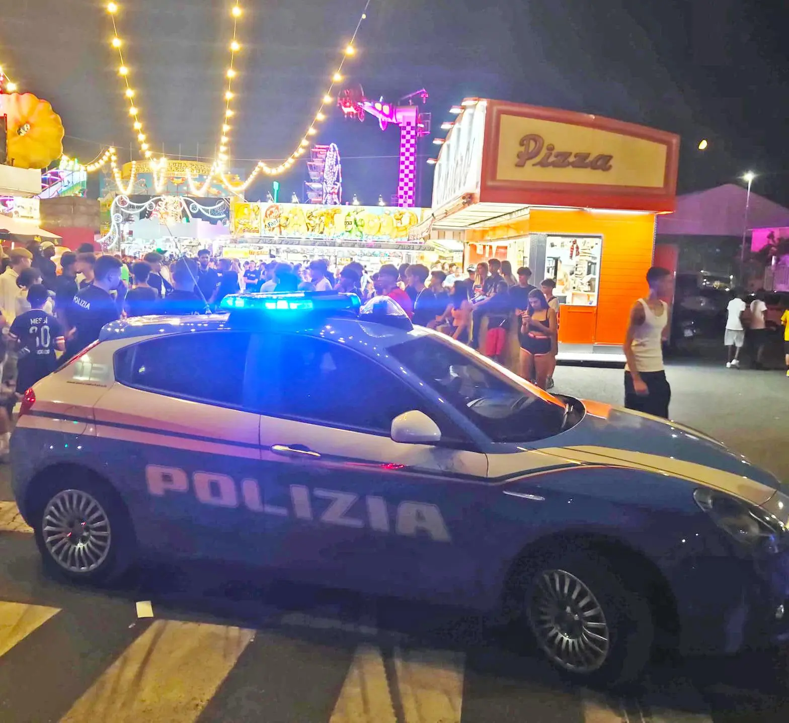 Raffica di risse ad Avenza: volano tavoli e bottiglie