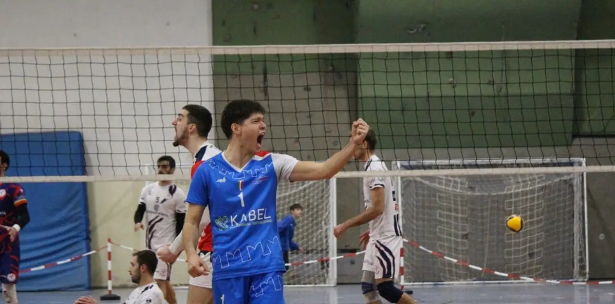 Serie C, il Volley Prato conferma il capitano Mattia Civinini
