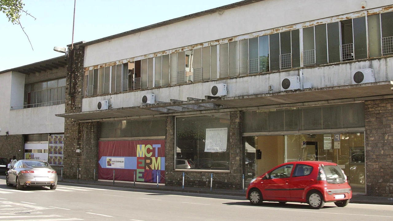 La società Montecatini Parcheggi & Servizi affiderà i lavori per la messa in sicurezza del magazzino dell’ ex Lazzi La società Montecatini Parcheggi & Servizi affiderà i lavori per la messa in sicurezza del magazzino dell’ ex Lazzi