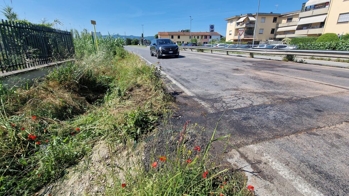 ventenne morto ipotesi omicidio stradale indagato il conducente del fuoristrada
