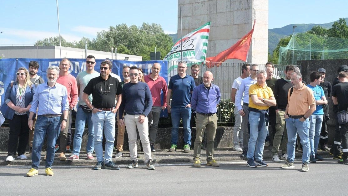 Valmet, passi avanti nella trattativa tra Fiom Cgil, Fim Cisl e Uilm Uil e i vertici del colosso finlandese. Una... Valmet, passi avanti nella trattativa tra Fiom Cgil, Fim Cisl e Uilm Uil e i vertici del colosso finlandese. Una...