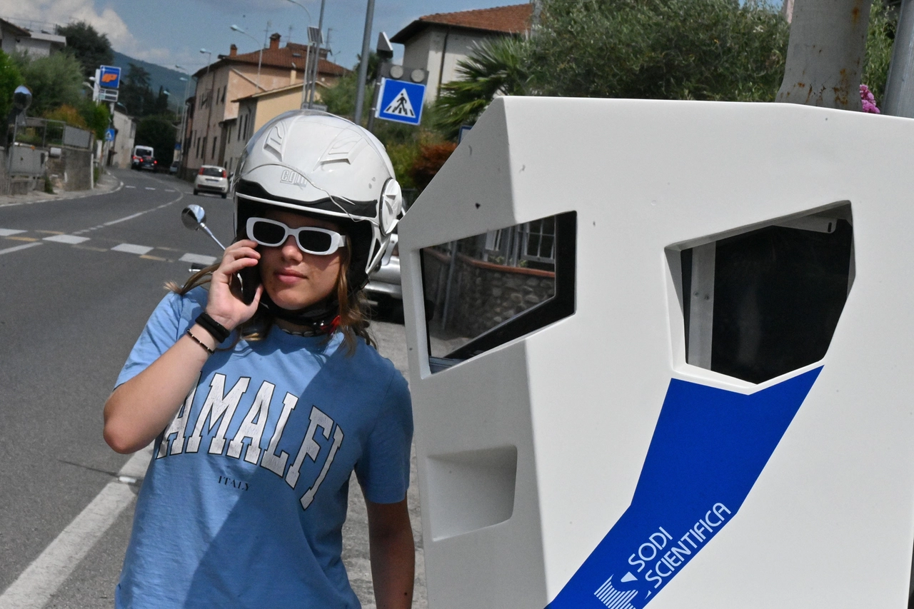 FE_LUC_6358-96244928