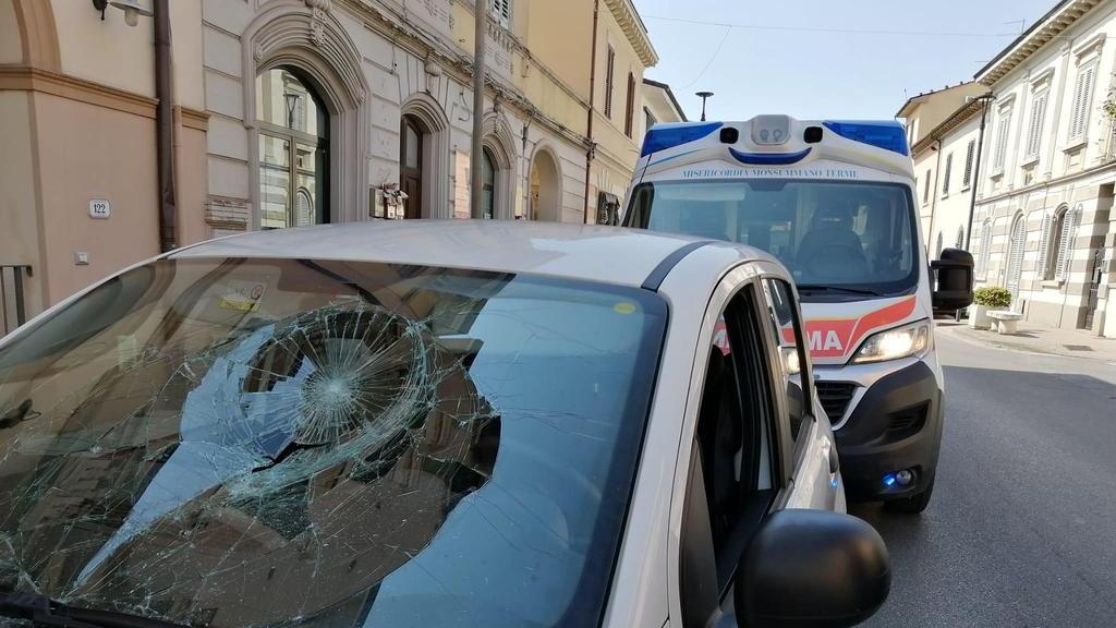 Riccardo muore a soli 35 anni. La città piange il suo benzinaio con la passione per la musica Riccardo muore a soli 35 anni. La città piange il suo benzinaio con la passione per la musica