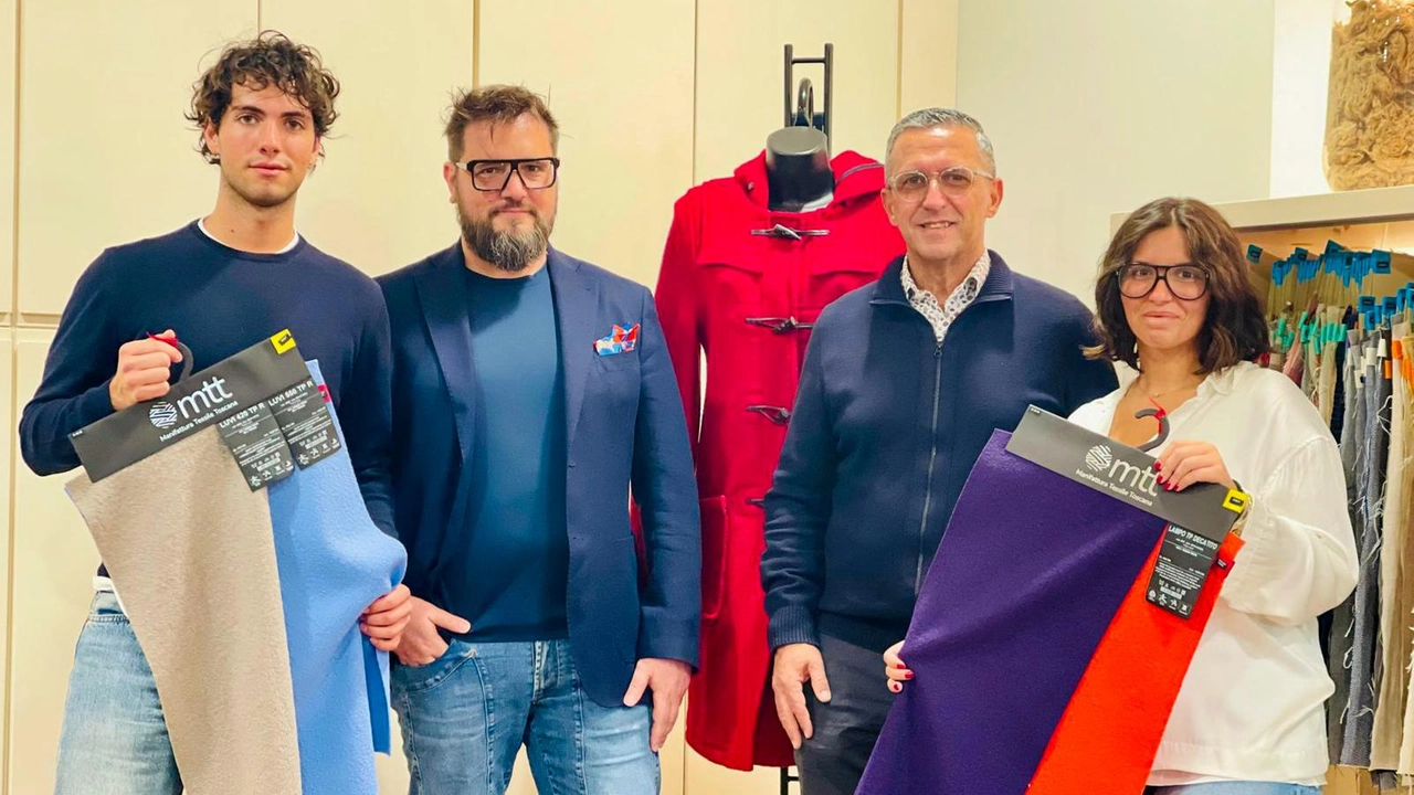 La Manifattura Tessile Toscana potenzia i pannelli solari. Il surplus di produzione a disposizione della comunità. La Manifattura Tessile Toscana potenzia i pannelli solari. Il surplus di produzione a disposizione della comunità.