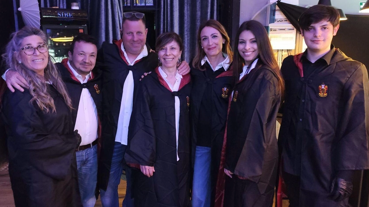 I volontari di. Stremao onlus che sabato. organizzano cena spettacolo a tema Harry Potter per raccogliere fondi e accogliere. bambini con meno possibilità