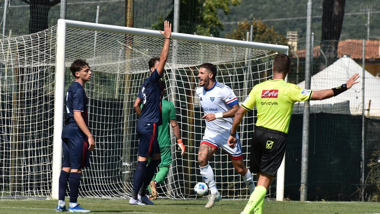 La formazione di Armillei esce sconfitta per 2-1 dalla trasferta in casa del Follonica Gavorrano La formazione di Armillei esce sconfitta per 2-1 dalla trasferta in casa del Follonica Gavorrano
