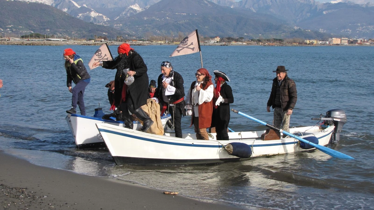 Divertimento per grandi e piccini grazie alla singolare iniziativa dell’associazione Vivere Fiumaretta con la coop Terre del Magra. Divertimento per grandi e piccini grazie alla singolare iniziativa dell’associazione Vivere Fiumaretta con la coop Terre del Magra.