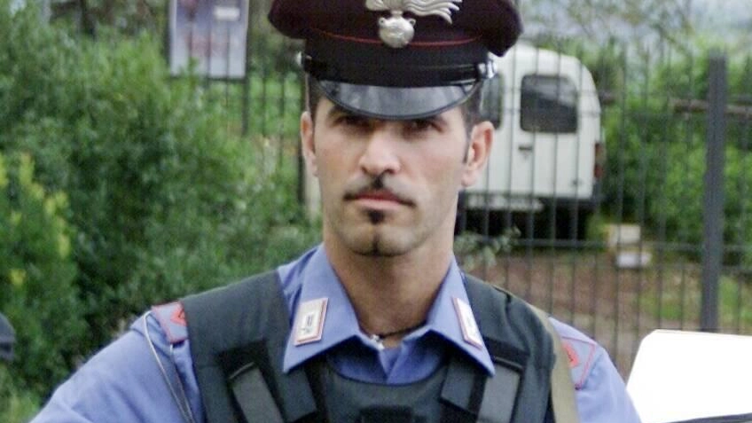Blitz antidroga dei carabinieri Blitz antidroga dei carabinieri