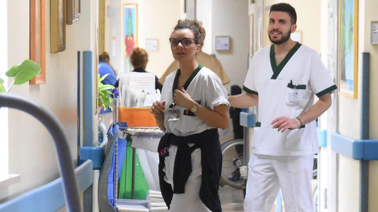 D’Urso: "Un’operazione senza precedenti". In autunno pronto il primo nuovo blocco chirurgico. Via Guadagnoli riapre a fine 2025. Dal giudice la richiesta alla Provincia di riavere la palazzina Itis. D’Urso: "Un’operazione senza precedenti". In autunno pronto il primo nuovo blocco chirurgico. Via Guadagnoli riapre a fine 2025. Dal giudice la richiesta alla Provincia di riavere la palazzina Itis.