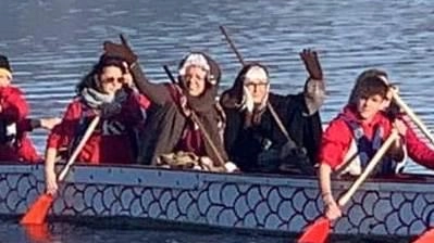 Se dal lago di Massaciuccoli la Befana arriverà sul Belvedere Puccini a bordo del “dragone“, al Varignano si presenterà invece... Se dal lago di Massaciuccoli la Befana arriverà sul Belvedere Puccini a bordo del “dragone“, al Varignano si presenterà invece...