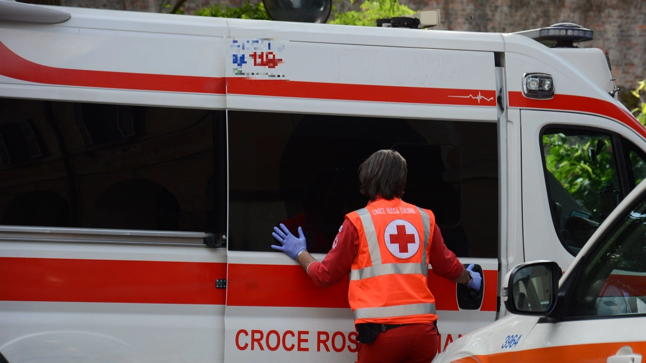 Un'ambulanza della Croce Rossa in una foto di repertorio