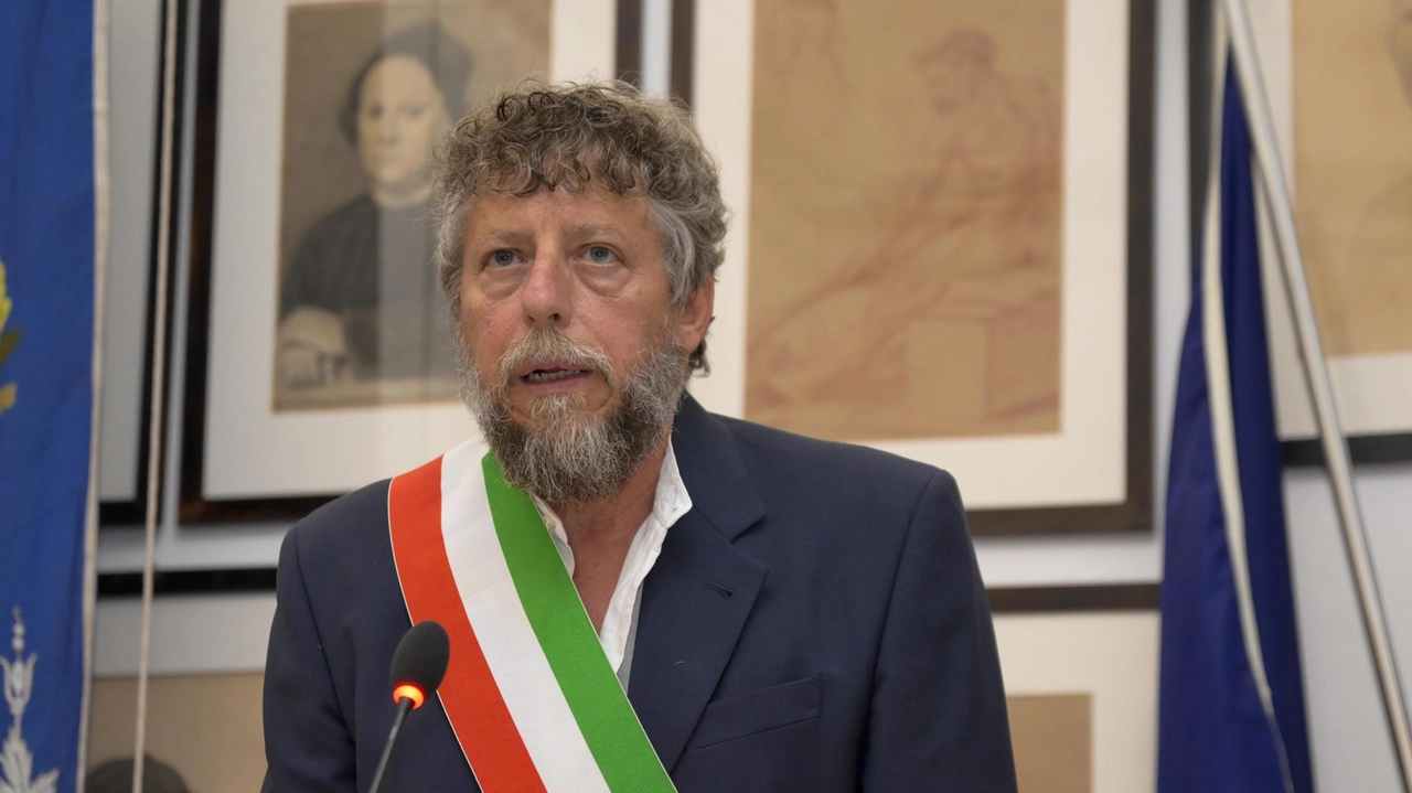 I dem: "Anche per sport e imprese la parola d’ordine è ’ritorno al passato’". I dem: "Anche per sport e imprese la parola d’ordine è ’ritorno al passato’".