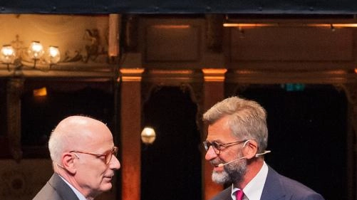 Il direttore generale della Pergola Marco Giorgetti e Paolo Di Grazia di Fineco Il direttore generale della Pergola Marco Giorgetti e Paolo Di Grazia di Fineco