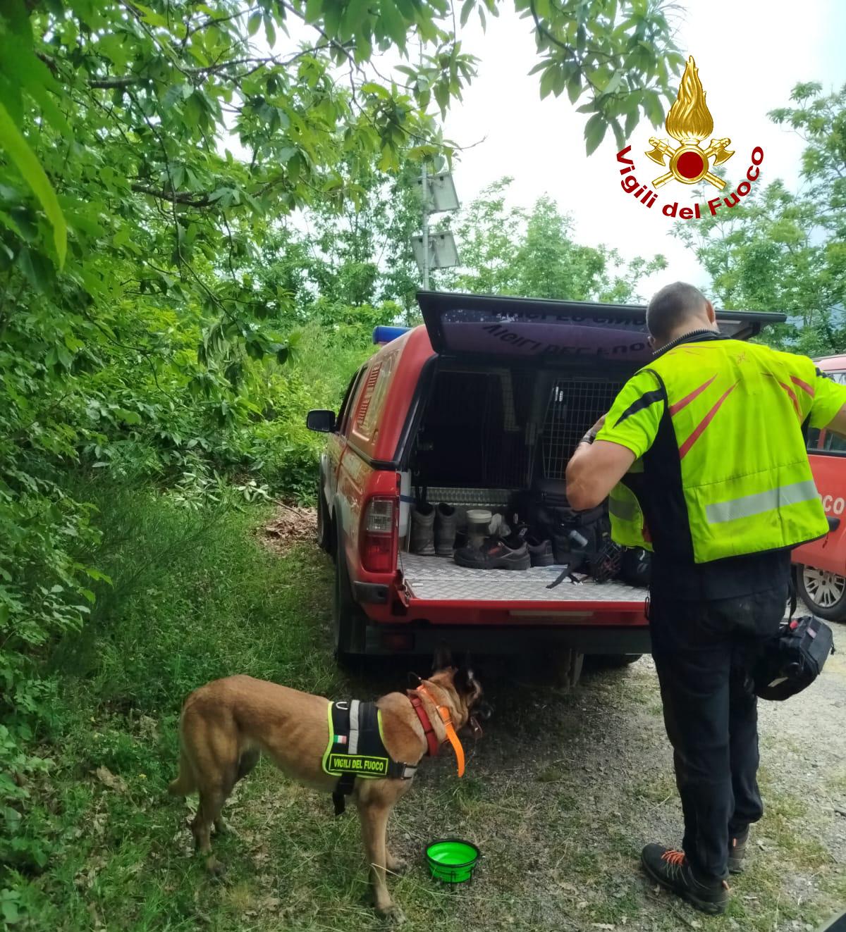 Due notti all’addiaccio nel bosco, poi il lieto fine: ritrovato l’84enne disperso a Zeri