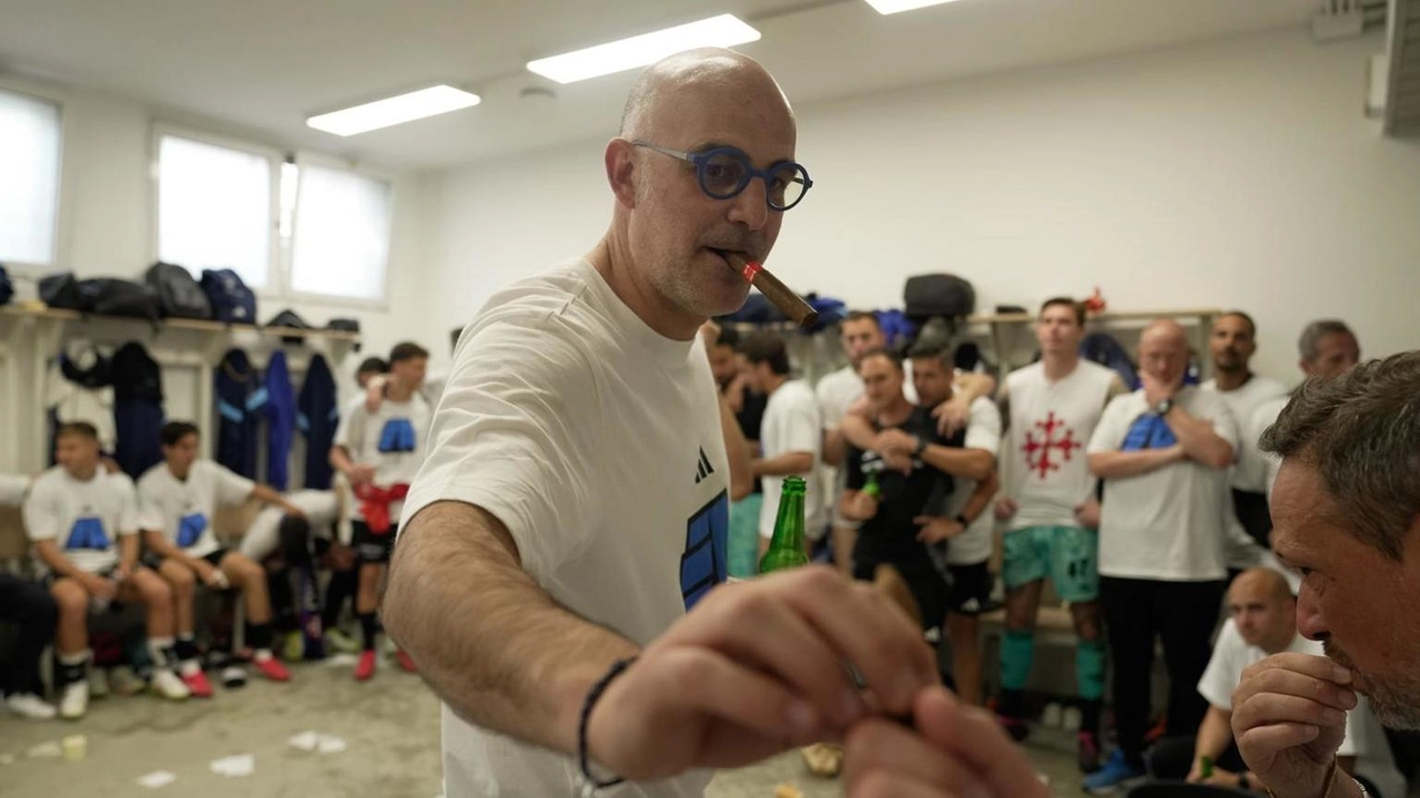 Pisa in Serie A: la festa dei giocatori con Touré protagonista