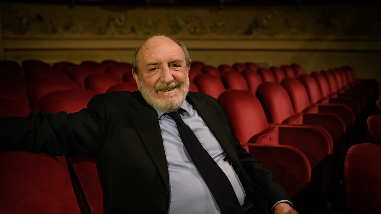 Il filosofo protagonista della lezione "Quando la vita era regolata dal cuore". Il racconto e la riflessione sulle sfide della modernità, oltre la tecnologia. Il filosofo protagonista della lezione "Quando la vita era regolata dal cuore". Il racconto e la riflessione sulle sfide della modernità, oltre la tecnologia.